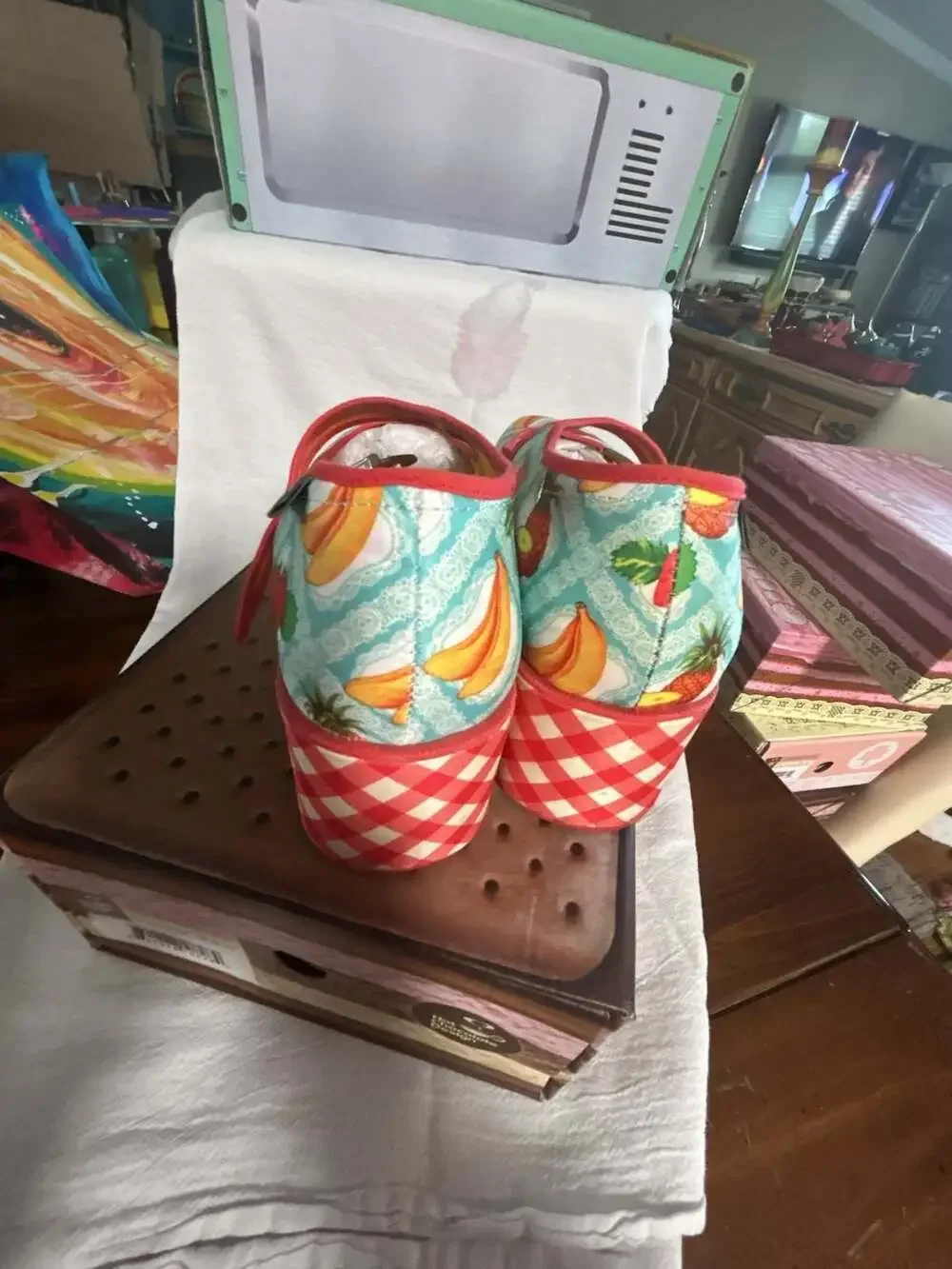 Hot Chocolate Design Chocolaticas Kitsch Picnic Platform Mary Jane Shoes US9 EU